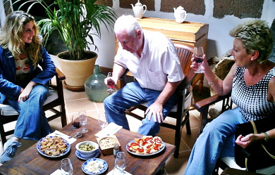 . .  Malvasia gut gereift, Lob an den vi&ntilde;ador