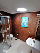 Bad zugehörig zu Schlafzimmer 2 Bad zugehörig zu Schlafzimmer 2