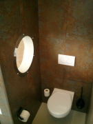 Toilette im Bad (OG) Toilette im Bad (OG)