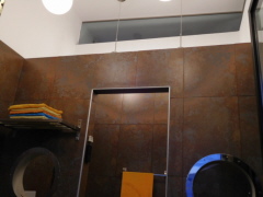 Bad OG Separierung zu Dusche und WC Bad OG Separierung zu Dusche und WC